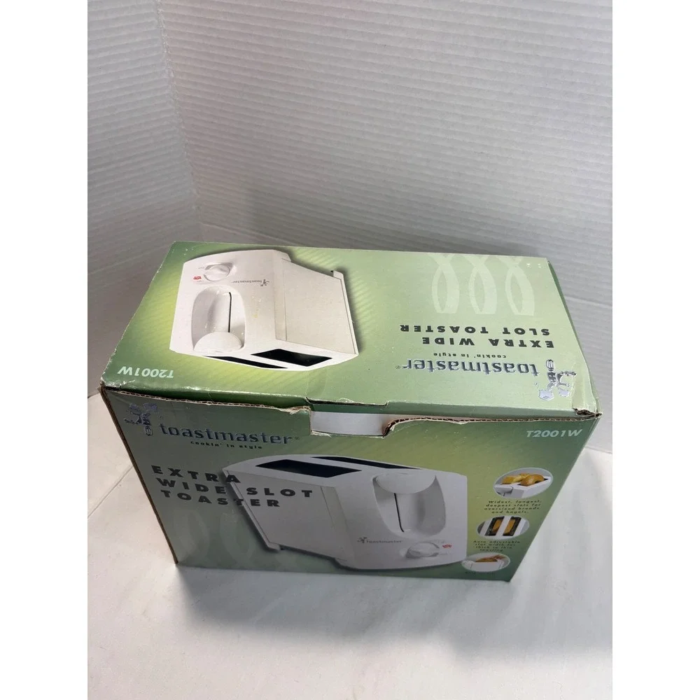 Toastmaster T2001W Extra Wide Slot Toaster 2‎ Slice White Bagel Toaster NIB